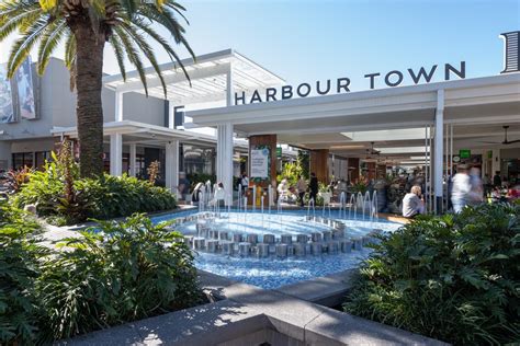 harbour town outlets.